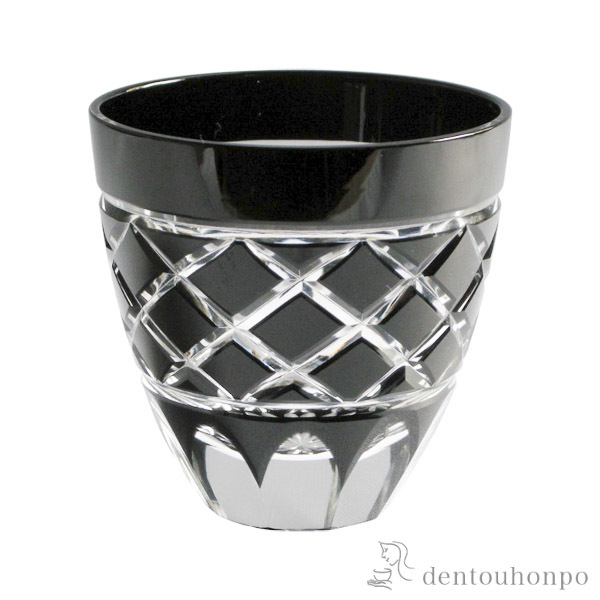 【送料無料】江戸切子 江戸矢来紋 酒杯 江戸くろ切子≪約半年で出荷予定≫ ( 田島硝子 木箱名入れ有料 ぐいのみ 盃 酒器 セット 日本酒 江戸切子 )