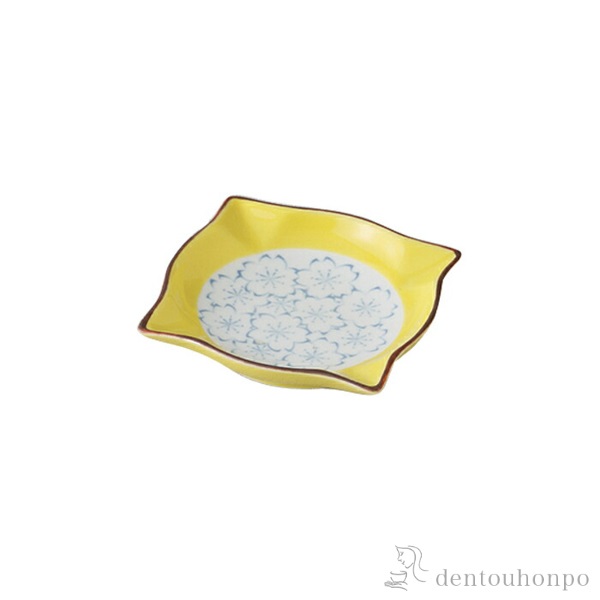 小皿 黄さくら 5個セット≪在庫確認後、10~14営業日程で出荷≫ ( プレート 醤油皿 豆皿 和食 洋食 波佐見焼 )