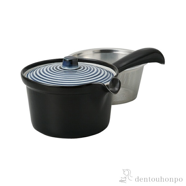 【送料無料】SS平急須 藍駒≪在庫確認後、10~14営業日程で出荷≫ ( 母の日 プレゼント 初任給 ティーポット お茶 煎茶 日本茶 おすすめ 波佐見焼 )