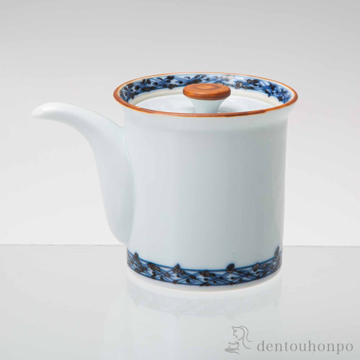 染文様 汁次 渕地紋≪在庫確認後、10~14営業日程で出荷≫ ( ソース入れ 醤油さし ガラス 液だれしない 魚 波佐見焼 )