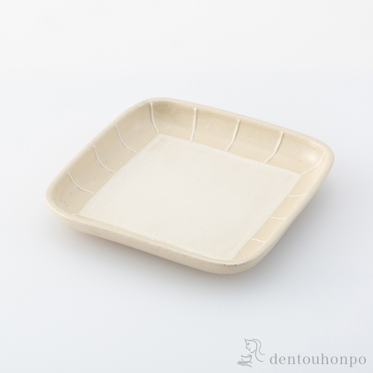 【送料無料】エンゴーベ スクエア WT M≪在庫確認後、10~14営業日程で出荷≫ ( 角皿 長皿 焼き魚 さんま おしゃれ 波佐見焼 )