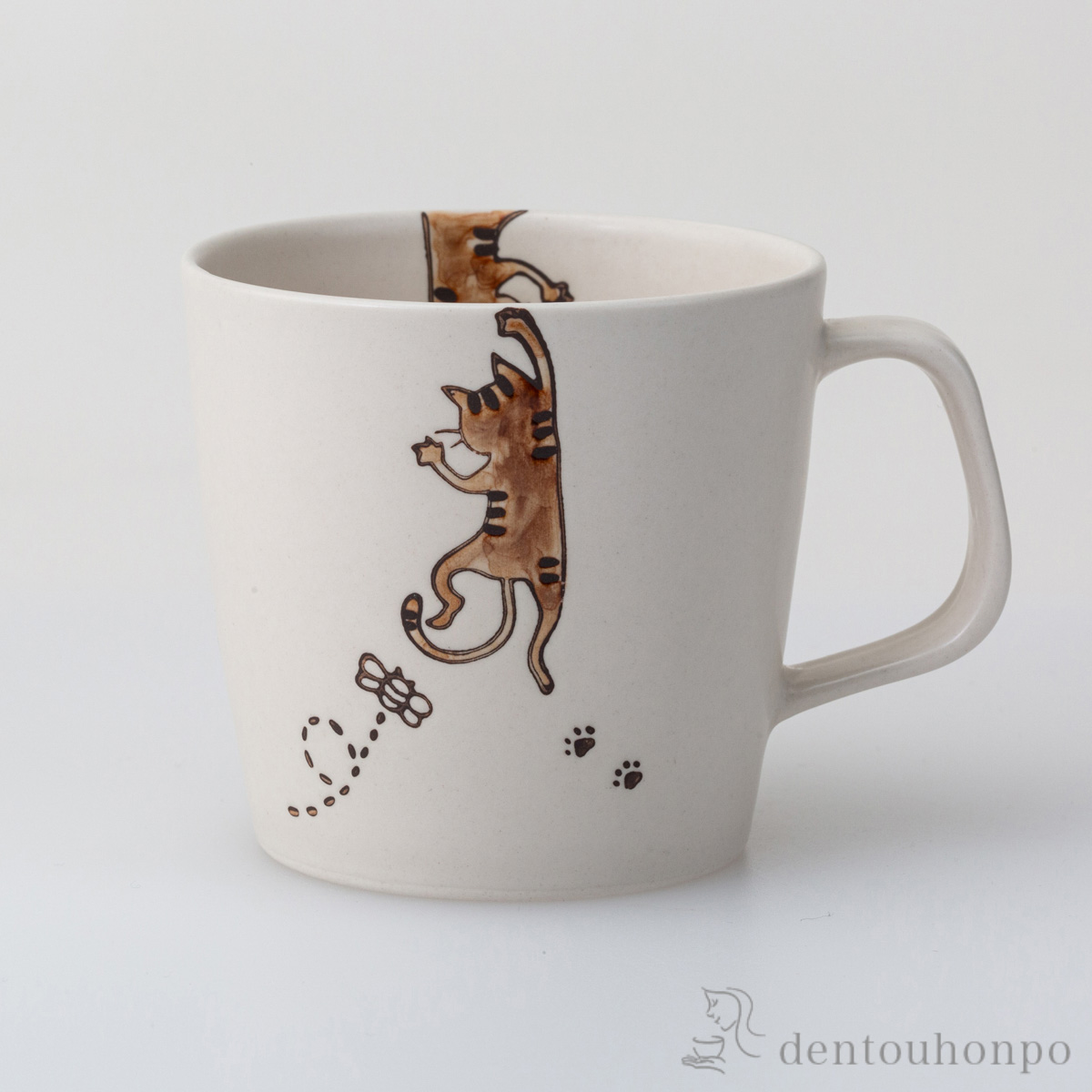 neko マグカップ 茶≪在庫確認後、7営業日程で出荷≫ ( プレゼント 猫 マグ ネコ 猫モチーフ 波佐見焼 )