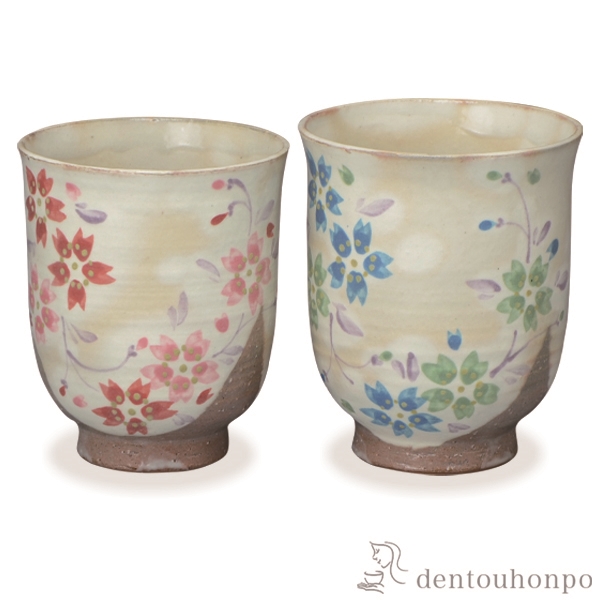 【送料無料】組湯呑 舞い花 ペア≪在庫確認後、1~3営業日で出荷≫ ( 名入れ有料 母の日 プレゼント 初任給 湯呑み 湯のみ セット 湯飲み おすすめ セット 清水焼 京焼 )