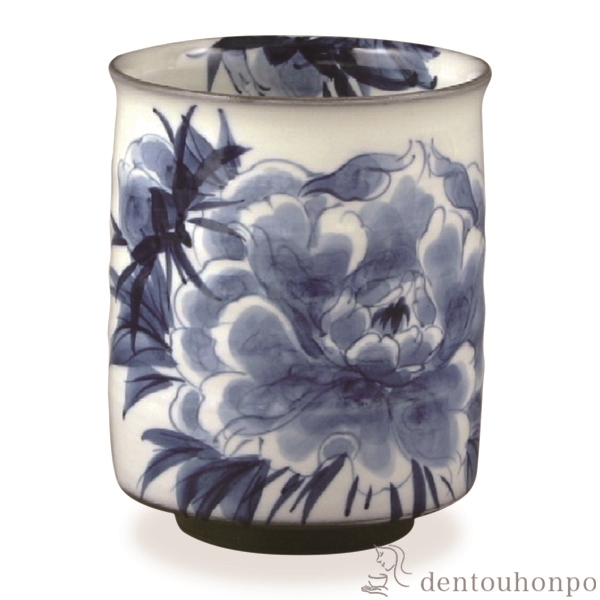 【送料無料】一ヶ湯呑 染付牡丹≪在庫確認後、1~3営業日で出荷≫ ( 名入れ有料 母の日 プレゼント 初任給 湯のみ ゆのみ 湯飲み セット プレゼント 清水焼 京焼 )