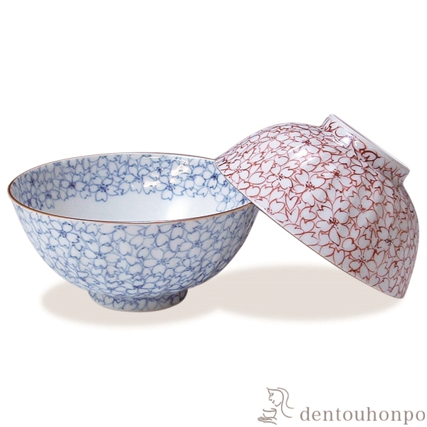 【送料無料】組飯碗 染赤桜詰 ペア≪在庫確認後、1~3営業日で出荷≫ ( 名入れ有料 母の日 プレゼント 初任給 ギフト プレゼント ご飯茶碗 結婚祝い おすすめ セット 清水焼 京焼 )