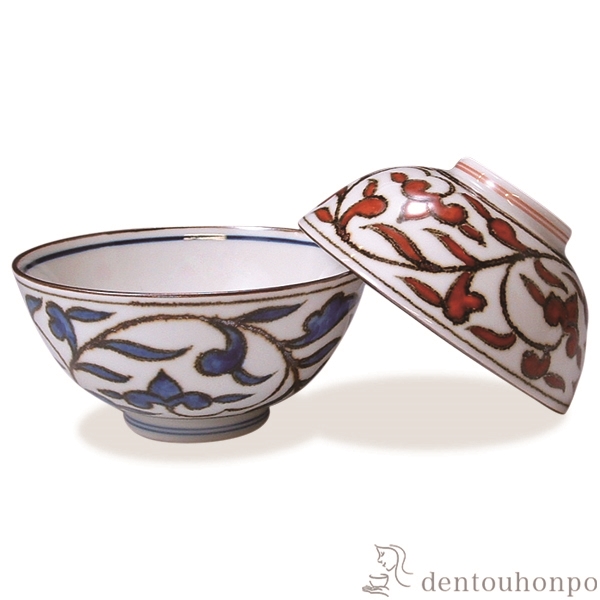 【送料無料】組飯碗 染赤唐草 ペア≪在庫確認後、1~3営業日で出荷≫ ( 名入れ有料 母の日 プレゼント 初任給 ギフト プレゼント ご飯茶碗 結婚祝い おすすめ セット 清水焼 京焼 )