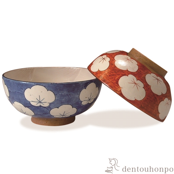 【送料無料】組飯碗 青・赤小梅 ペア≪在庫確認後、1~3営業日で出荷≫ ( 名入れ有料 母の日 プレゼント 初任給 ギフト プレゼント ご飯茶碗 結婚祝い おすすめ セット 清水焼 京焼 )