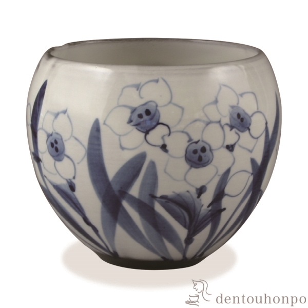 【送料無料】お茶呑茶碗 染付草花 染付水仙≪在庫確認後、1~3営業日で出荷≫ ( 名入れ有料 母の日 プレゼント 初任給 湯のみ ゆのみ 湯飲み カップ プレゼント 清水焼 京焼 )
