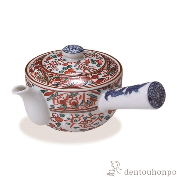 【送料無料】急須 赤濃牡丹唐草 小≪在庫確認後、1~3営業日で出荷≫ ( 名入れ有料 母の日 プレゼント 初任給 ティーポット お茶 煎茶 日本茶 おすすめ 清水焼 京焼 )