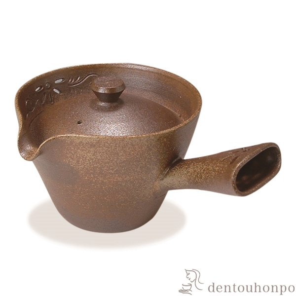 【送料無料】急須 花透し≪在庫確認後、1~3営業日で出荷≫ ( 名入れ有料 母の日 プレゼント 初任給 ティーポット お茶 煎茶 日本茶 おすすめ 清水焼 京焼 )