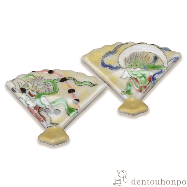 【送料無料】ペア箸置 風神雷神≪在庫確認後、1~3営業日で出荷≫ ( 退職祝い 定年 ギフト セット 結婚祝い お店 人気 セット 清水焼 京焼 )