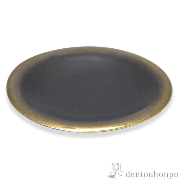 【送料無料】６寸丸皿 黒釉金彩≪在庫確認後、1~3営業日で出荷≫ ( 名入れ有料 母の日 プレゼント 初任給 プレート おつまみ 料理 和食 洋食 清水焼 京焼 )
