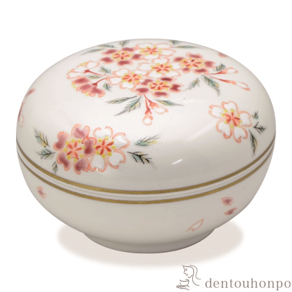 【送料無料】蓋物 花桜≪在庫確認後、1~3営業日で出荷≫ ( 名入れ有料 母の日 プレゼント 初任給 スプーン はちみつ 和食 中華 食器 清水焼 京焼 )