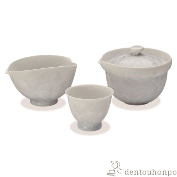 【送料無料】小茶器揃 花結晶 白 宝瓶1個・さまし1個・碗5個セット≪在庫確認後、1~3営業日で出荷≫ ( 名入れ有料 茶器セット 急須 湯呑み 日本茶 中国茶 清水焼 京焼 )
