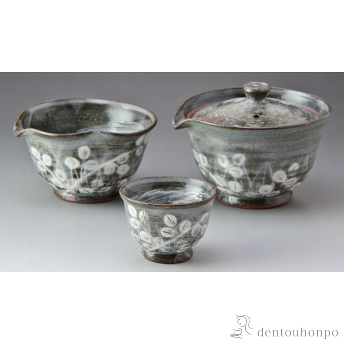 【送料無料】小茶器揃 萩がさね 宝瓶1個・湯ざまし1個・碗5個セット≪在庫確認後、1~3営業日で出荷≫ ( 名入れ有料 茶器セット 急須 湯呑み 日本茶 中国茶 清水焼 京焼 )