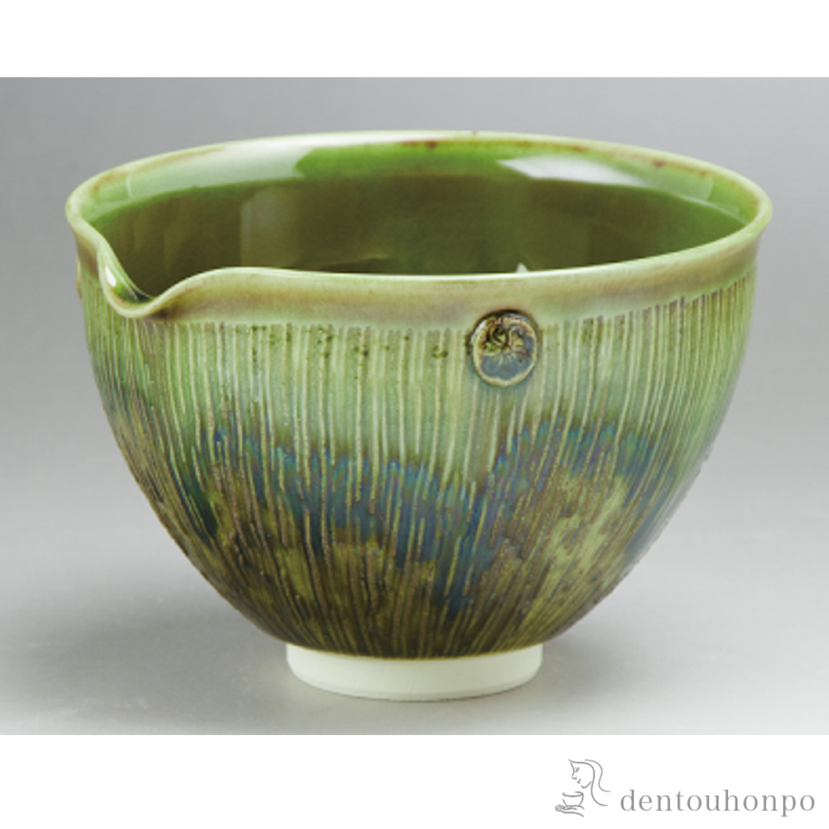 【送料無料】緑釉彩 片口茶碗≪在庫確認後、1~3営業日で出荷≫ ( 名入れ有料 母の日 プレゼント 初任給 抹茶碗 茶道具 茶器 お稽古用 抹茶 清水焼 京焼 )