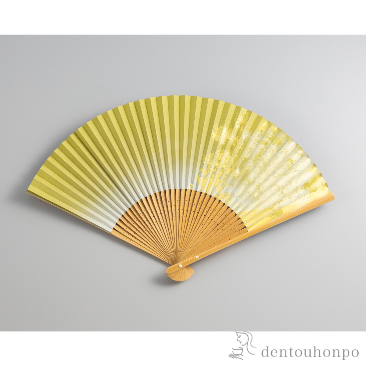 【送料無料】金沢箔扇子 彩美 青朽葉≪在庫確認後、1~3営業日で出荷≫ ( せんす 扇 うちわ 人気 おすすめ 金沢金箔 )