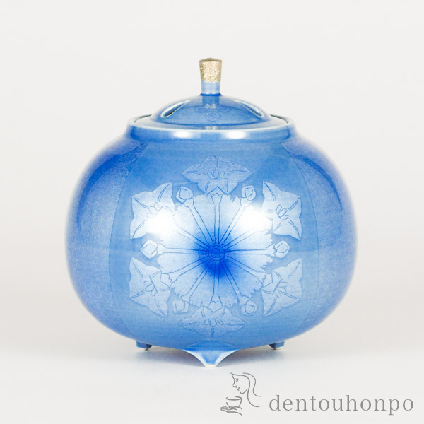 【送料無料】九谷焼 香炉 淡青釉裏銀彩桜文 限定品≪在庫確認後、通常即日で出荷≫ ( 木箱名入れ有料 木札名入れ有料 お香 線香 リラックス 仏具 人気 九谷焼 )