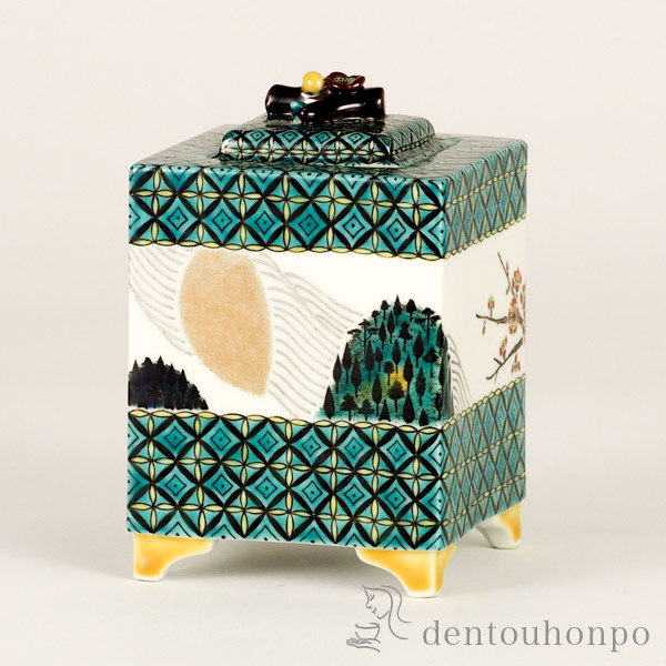 【送料無料】九谷焼 香炉 雪月花 4号≪在庫確認後、通常即日で出荷≫ ( 木箱名入れ有料 木札名入れ有料 お香 線香 リラックス 仏具 人気 九谷焼 )