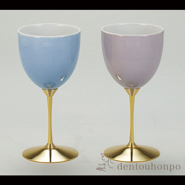 【送料無料】九谷焼 ペアワイン 釉彩≪在庫確認後、通常即日で出荷≫ ( 退職祝い 定年 上司 父 母 男性 女性 先輩 ワインカップ ワイングラス 日本酒 冷酒 人気 セット 九谷焼 )