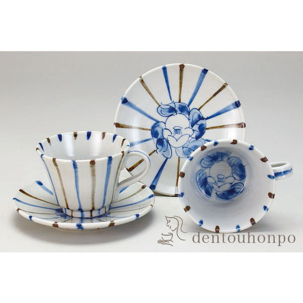 【送料無料】九谷焼 コーヒーカップ 二色十草内椿 ペア≪在庫確認後、通常即日で出荷≫ ( 和窯 セット ソーサー ティーカップ 美味しい おすすめ セット 九谷焼 )