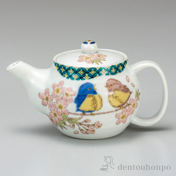 【送料無料】九谷焼 ポット急須 花すずめ 網付≪在庫確認後、通常即日で出荷≫ ( ティーポット お茶 セット 日本茶 おすすめ 九谷焼 )
