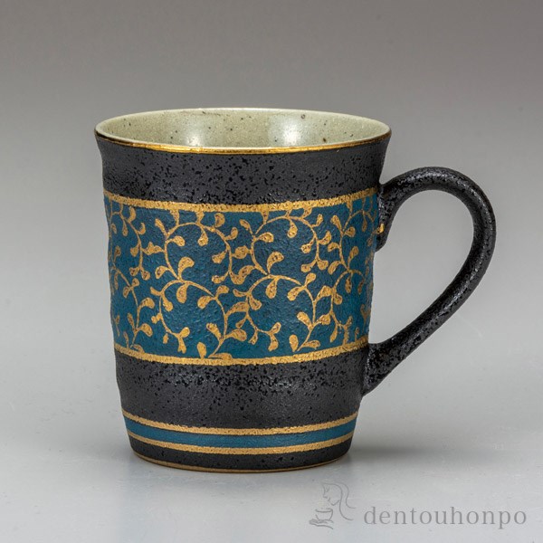 【送料無料】九谷焼 マグカップ 金唐草≪在庫確認後、1~3営業日で出荷≫ ( 母の日 プレゼント 初任給 プレゼント デザイン マグ オリジナル タンブラー 九谷焼 )