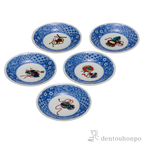 【送料無料】皿揃 絵変り玩具 4.5号 5枚セット≪在庫確認後、通常即日で出荷≫ ( 和食器セット お皿 揃える 食器 和食 九谷焼 )