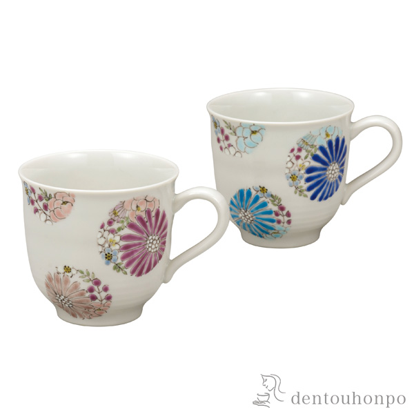 【送料無料】ペアマグカップ 華≪2ヶ月程で出荷予定≫ ( プレゼント デザイン マグ オリジナル タンブラー セット 九谷焼 )