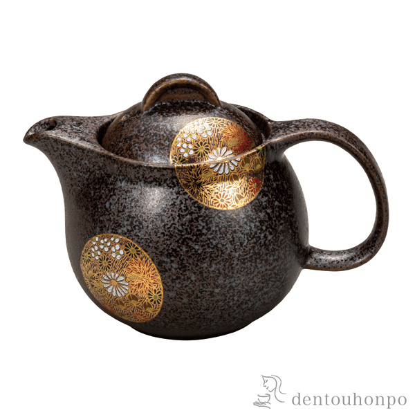 【送料無料】ポット急須 金花詰 網付≪在庫確認後、通常即日で出荷≫ ( 退職祝い 定年 ティーポット お茶 煎茶 日本茶 おすすめ 九谷焼 )