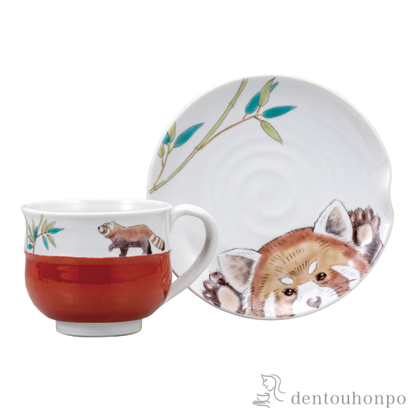【送料無料】カップ＆ソーサー レッサーパンダ≪在庫確認後、通常即日で出荷≫ ( セット ソーサー ティーカップ 美味しい おすすめ 九谷焼 )