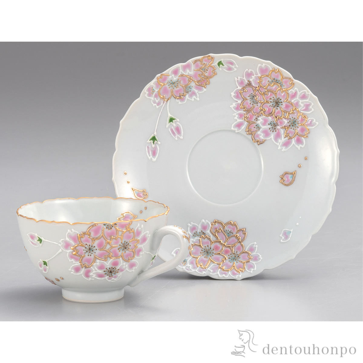 【送料無料】カップ＆ソーサー 桜≪在庫確認後、通常即日で出荷≫ ( セット ソーサー ティーカップ 美味しい おすすめ 九谷焼 )