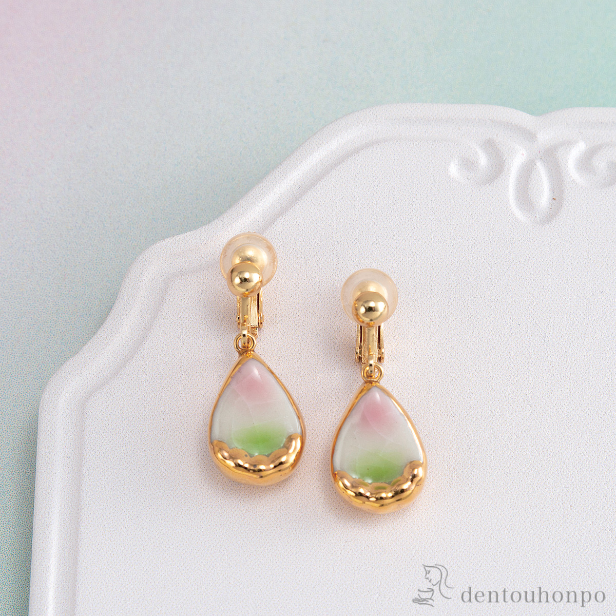 【送料無料】イヤリング 春の雫≪在庫確認後、通常即日で出荷≫ ( おしゃれ かわいい ジュエリー アクセサリー ギフト 九谷焼 )