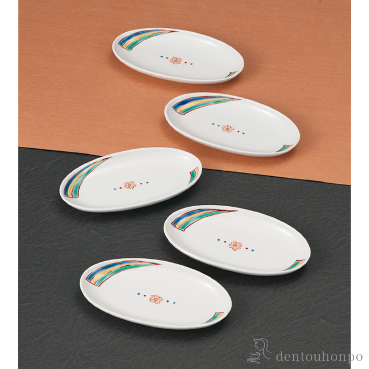 【送料無料】皿揃 桜線文 4.5号 5枚セット≪在庫確認後、1~3営業日で出荷≫ ( 和食器セット お皿 揃える 食器 和食 九谷焼 )