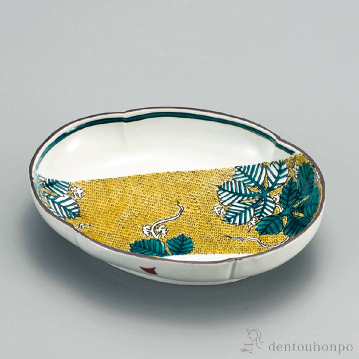 【送料無料】型打ち皿 吉田屋風八手≪在庫確認後、1~3営業日で出荷≫ ( プレート おつまみ 料理 和食 洋食 九谷焼 )