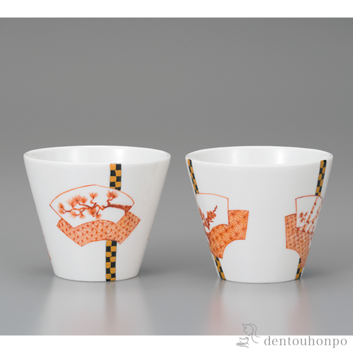 組湯呑 赤絵松竹梅 ペア≪在庫確認後、1~3営業日で出荷≫ ( 湯呑み 湯のみ セット 湯飲み おすすめ 九谷焼 )