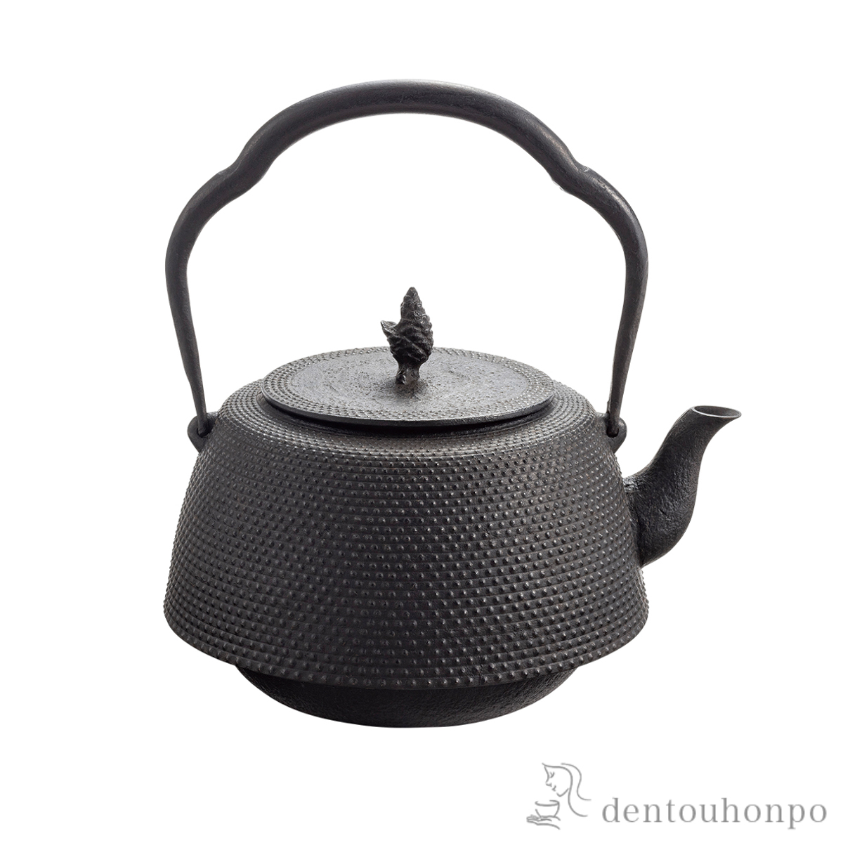 【送料無料】鉄瓶18型 肩付アラレ 直火専用 1800ml（1.8L）≪約半年で出荷予定≫ ( 岩鋳 やかん 湯沸かし てつびん 白湯 おすすめ 南部鉄器 )