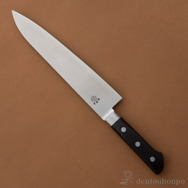 【送料無料】洋包丁 堺菊守 SKKバナジウム鋼（口金付） 牛刀 240mm 1本 名入れ彫刻無料≪在庫確認後、1週間程で出荷≫ ( 父の日 プレゼント 初任給 切れ味 ナイフ 庖丁 人気 おすすめ 堺打刃物 )