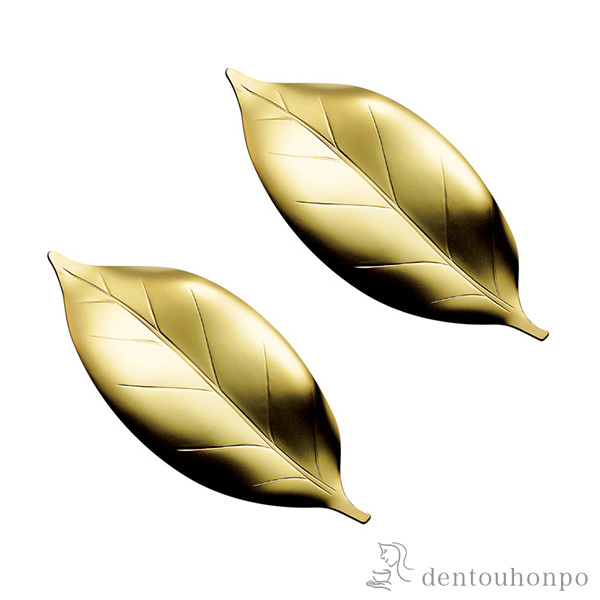 HUTLERY 椿 葉っぱの箸置き ゴールド2個 ギフトセット≪在庫確認後、4~7営業日程で出荷≫ ( ギフトセット 結婚祝い 箸休め はしおき おしゃれ 燕三条 燕金物 )