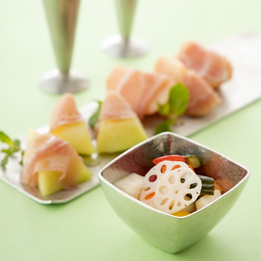 小鉢 四角≪在庫確認後、10~14営業日程で出荷予定≫ ( 能作 和食 食器 おつまみ 朝食 料理 高岡銅器 )