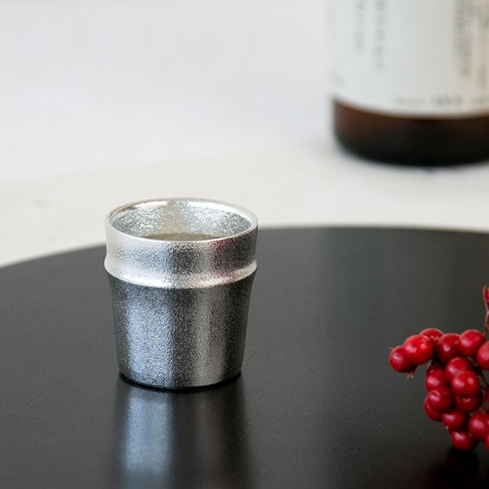 【送料無料】ぐい呑 竹≪在庫確認後、21営業日程で出荷≫ ( 能作 名入れ有料 母の日 プレゼント 初任給 ぐいのみ 盃 酒器 猪口 日本酒 高岡銅器 )