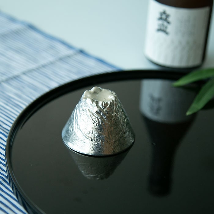 【送料無料】ぐい呑 立山 S≪在庫確認後、21営業日程で出荷≫ ( 能作 母の日 プレゼント 初任給 ぐいのみ 盃 酒器 猪口 日本酒 高岡銅器 )