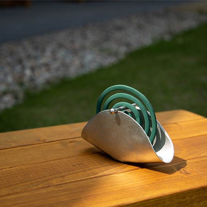 線香置き 蚊遣り≪在庫確認後、21営業日程で出荷≫ ( 能作 母の日 プレゼント 初任給 お香 線香 リラックス 仏具 人気 高岡銅器 )