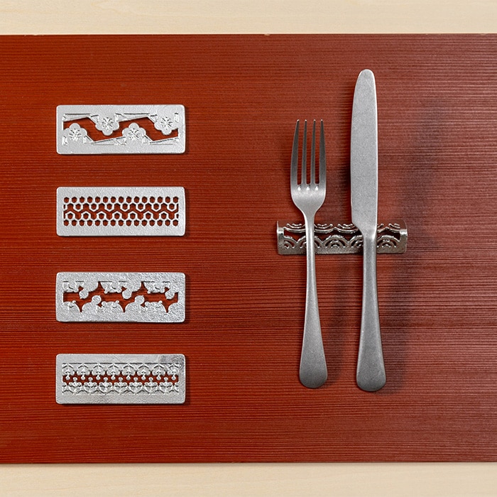 【送料無料】箸置セット 吉祥紋 5種入り 桐箱入り≪在庫確認後、21営業日程で出荷≫ ( 能作 木箱名入れ有料 母の日 プレゼント 初任給 ギフトセット 結婚祝い 箸休め はしおき おしゃれ 高岡銅器 )