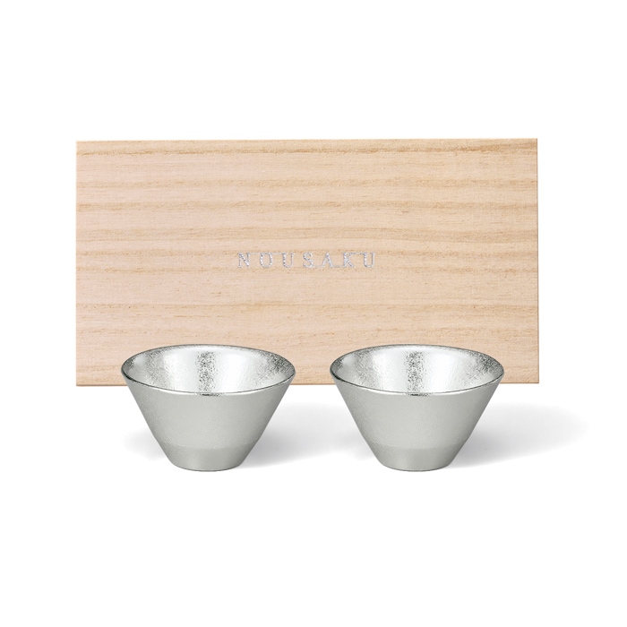 盃ペア 喜器(きき)II 錫 桐箱入り≪在庫確認後、21営業日程で出荷≫ ( 能作 名入れ有料 母の日 プレゼント 初任給 ぐいのみ 盃 酒器 猪口 日本酒 高岡銅器 )