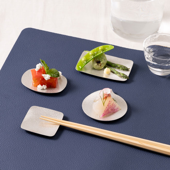 【送料無料】まいにち 豆皿セット 大 角長皿1個・角皿1個・丸皿1個・丸長皿1個≪在庫確認後、10~14営業日程で出荷予定≫ ( 能作 プレート 醤油皿 豆皿 和食 洋食 高岡銅器 )