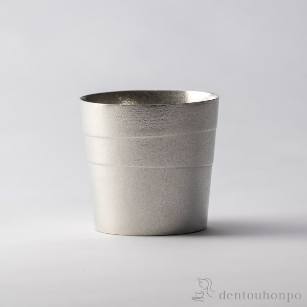 【送料無料】静波 ロックグラス≪売り切れました≫ ( 母の日 プレゼント 初任給 焼酎カップ ビールカップ 保温 保冷 人気 高岡銅器 )