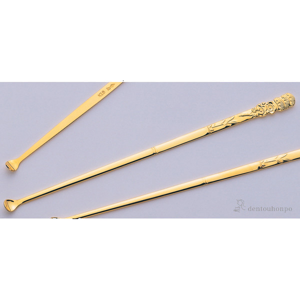 【送料無料】Ｋ１８ 耳かき 松竹梅≪在庫確認後、10~14営業日程で出荷≫ ( 匠 高級 耳掻き お土産 ブランド 東京銀器（金工芸） )