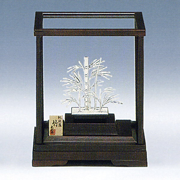 【送料無料】銀製 盆栽 竹 A 2号・20g≪約半年で出荷予定≫ ( 木札名入れ有料 退職祝い 定年 高級 コレクション 美術品 工芸品 伝統 東京銀器（銀工芸） )