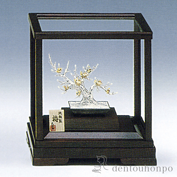 【送料無料】銀製 盆栽 梅 A 2号・19g≪約半年で出荷予定≫ ( 木札名入れ有料 退職祝い 定年 高級 コレクション 美術品 工芸品 伝統 東京銀器（銀工芸） )